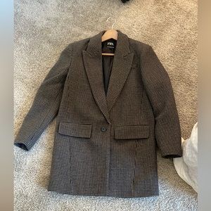Zara houndstooth coat - perfect condition